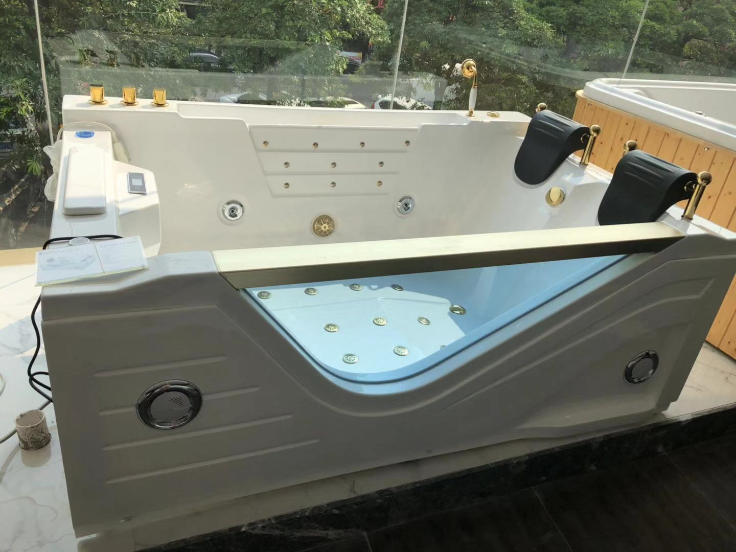 Whirlpool Küvet Hirossy Jakuzi - W Spa & Wellness incelemesi ve fiyatı